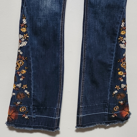ASHLEY MASON Womens Juniors Size 5/27 Dark Wash Bootcut Embroidered Y2K Festival - Picture 5 of 13